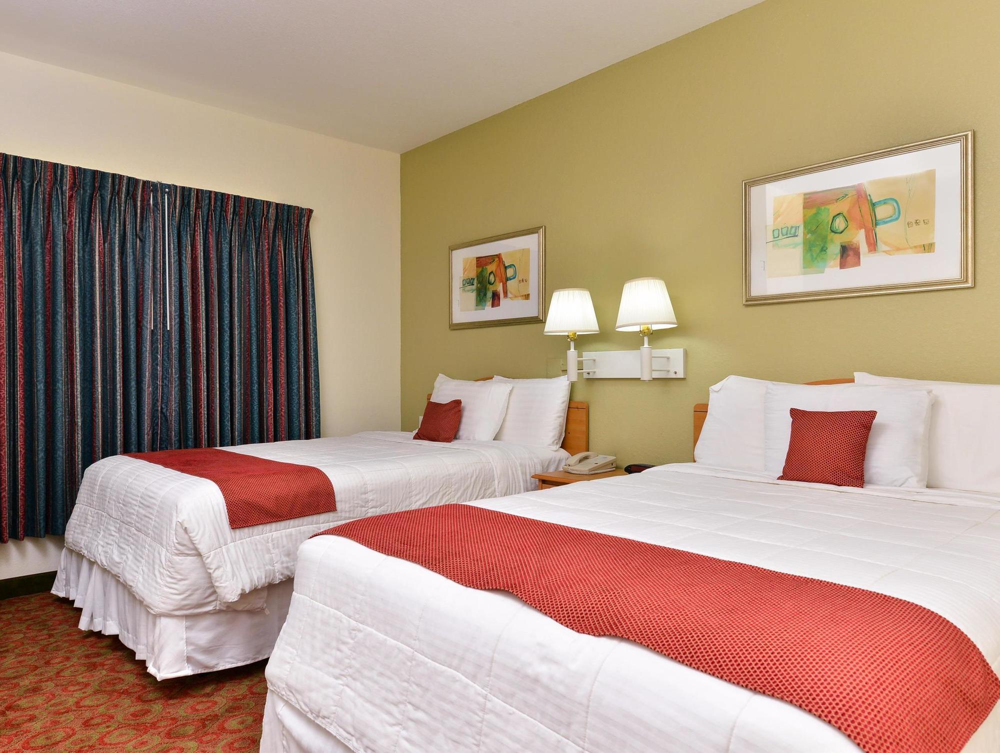 Americas Best Value Inn & Suites-Winnie Buitenkant foto